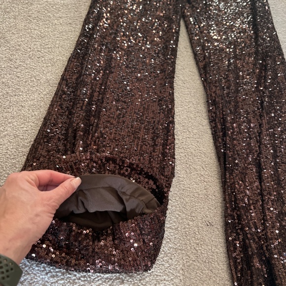 Marciano Designer 2 piece Sequinned outfit - Picture 4 of 4